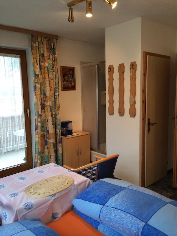 Haus Scholl Bed & Breakfast Nassereith Room photo